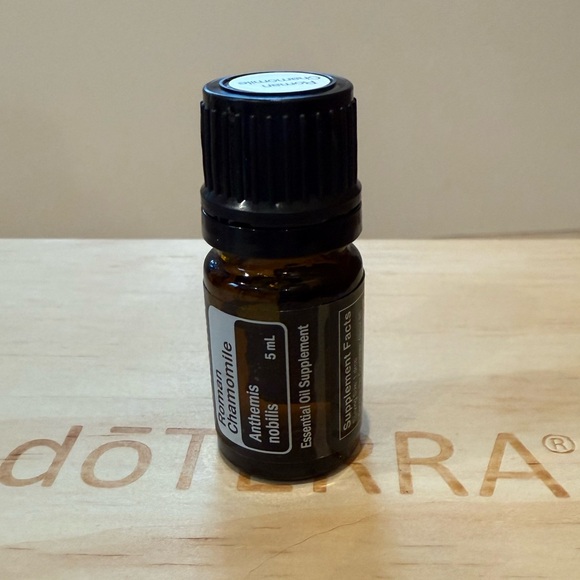 dōTerra Roman Chamomile Essential Oil - Picture 3 of 8